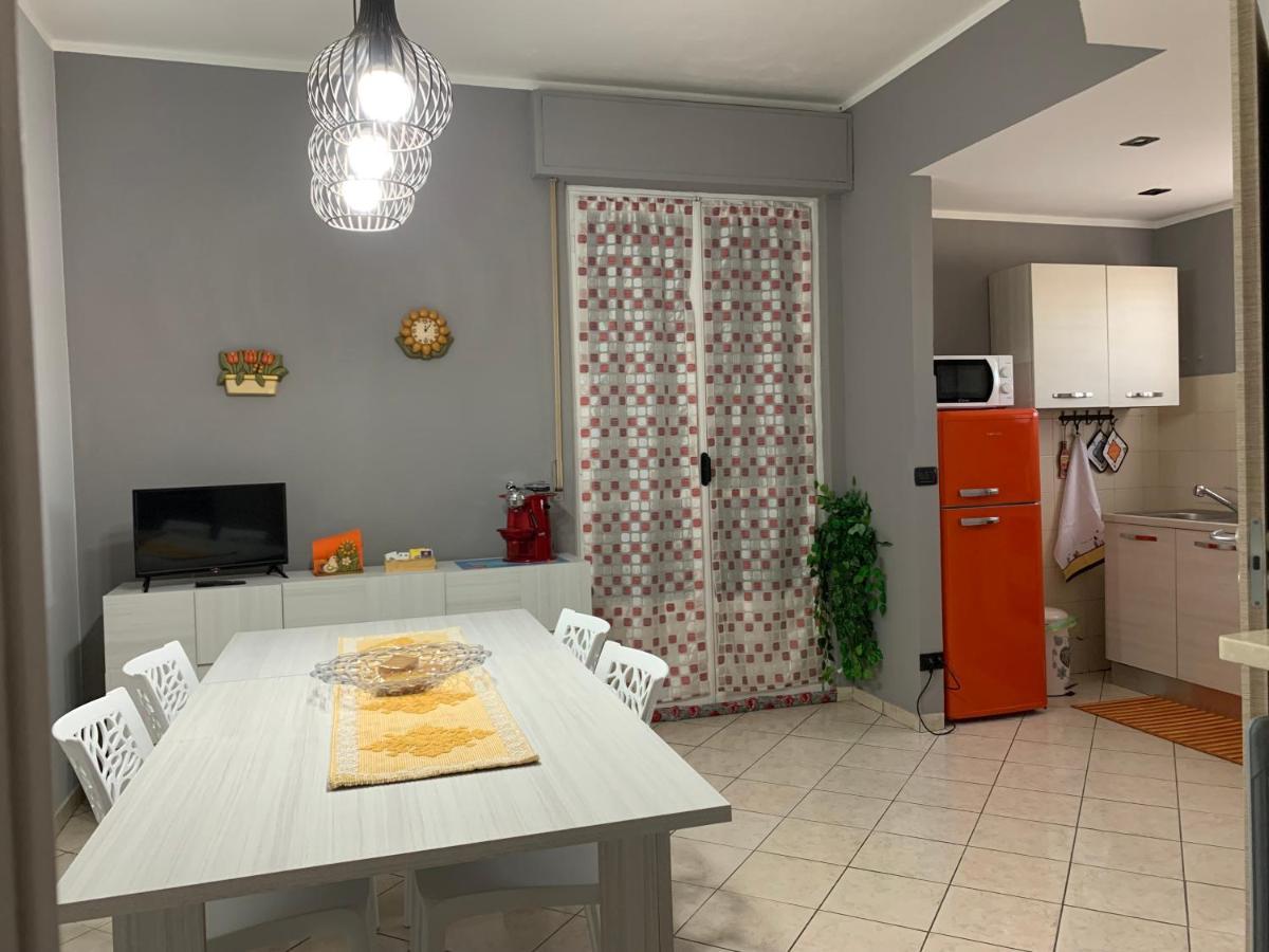 “L' Angolo Dei Sogni” Apartment Casale Monferrato Exterior foto